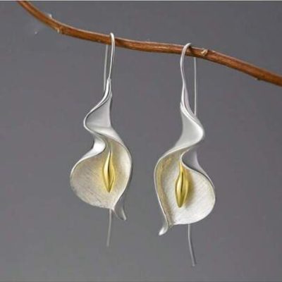 1pair Vintage Style Freshwater Pearl & Lotus Flower Shaped Creative Earrings For Women