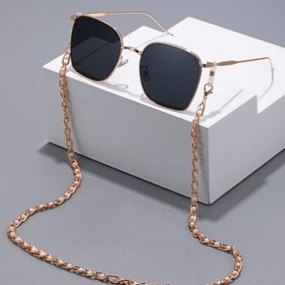 1pc Metal Frame Fashion Glasses & Faux Pearl Decor Glasses Chain Travel Accessories