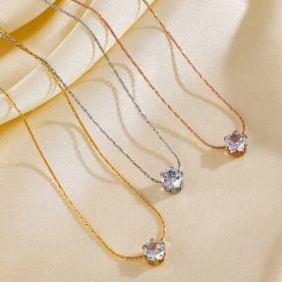 1pc Stainless Steel Unique Design European & American Style Gold Plated 6 Prongs Diamond Pendant Necklace, Suitable For Daily Wear And Dating Party