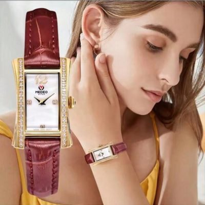 1pcs Women’s Luxury Rhindiamonds Elegant Fashion 3ATM Japanese Movement Stainless Steel Case Leather Leather Strap Women’s Quartz Watch Suitable…