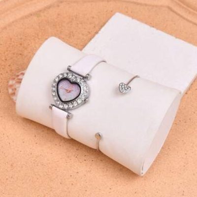 Fashionable Creative Heart-Shaped Quartz Watch & Sky Star Gradient Color Ladies”Fashionable Bracelet Watch Set (2pcs)