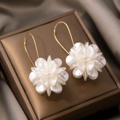 Flower Decor Drop Earrings