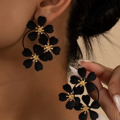 Flower Decor Stud Earrings