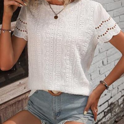 SHEIN LUNE Eyelet Embroidery Scallop Trim Tee