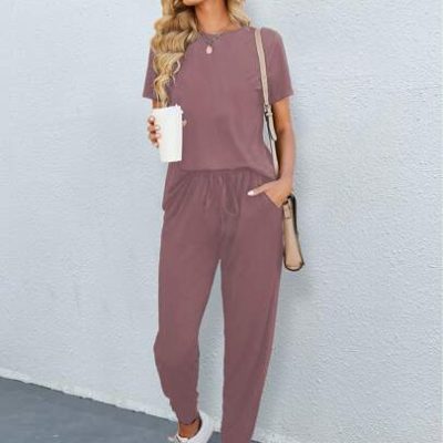 SHEIN LUNE Solid Round Neck Tee & Pants Set