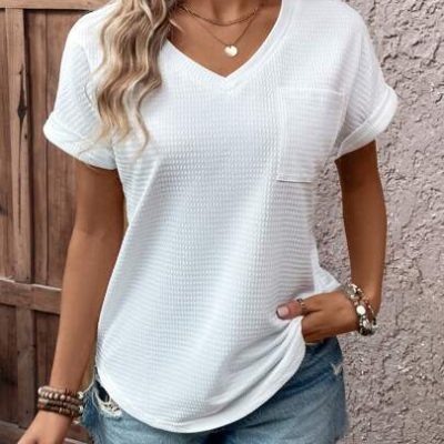 SHEIN LUNE Textured V-Neck T-Shirt With Pocket For Summer Casual Or Holiday Style