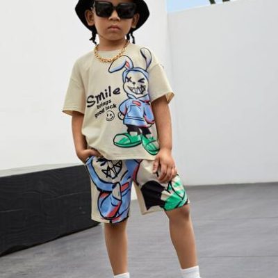 SHEIN Young Boy Cartoon & Slogan Graphic Drop Shoulder Tee & Shorts