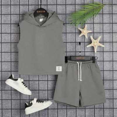 SHEIN Young Boy Letter Patched Detail Hooded Tank Top & Drawstring Waist Shorts