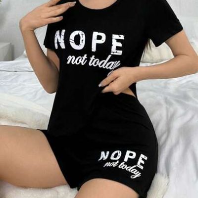 Slogan Printed Short-Sleeved T-Shirt And Shorts Pajama Set