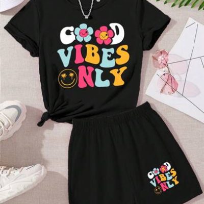 Teen Girls’ Slogan & Printed Short Sleeve T-Shirt And Shorts Set