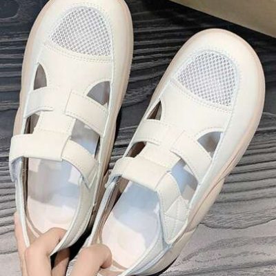 Teenagers Sports Shoes Breathable Mesh Magic Tape Casual Shoes For Girls Students Comfortable Big Kid Shoes