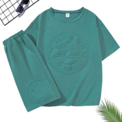 Tween Boys’ Casual Streetwear Letter Embossed Print Round Neck Short Sleeve T-Shirt And Knit Shorts Set