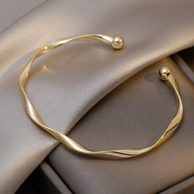 Twist Design Cuff Bangle