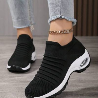 Women Ribbed Slip On Sports Shoes, Sporty Outdoor Fabric Running Shoes